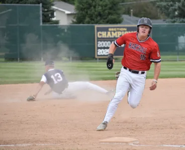 Marshall defeats Waseca in Legion tourney